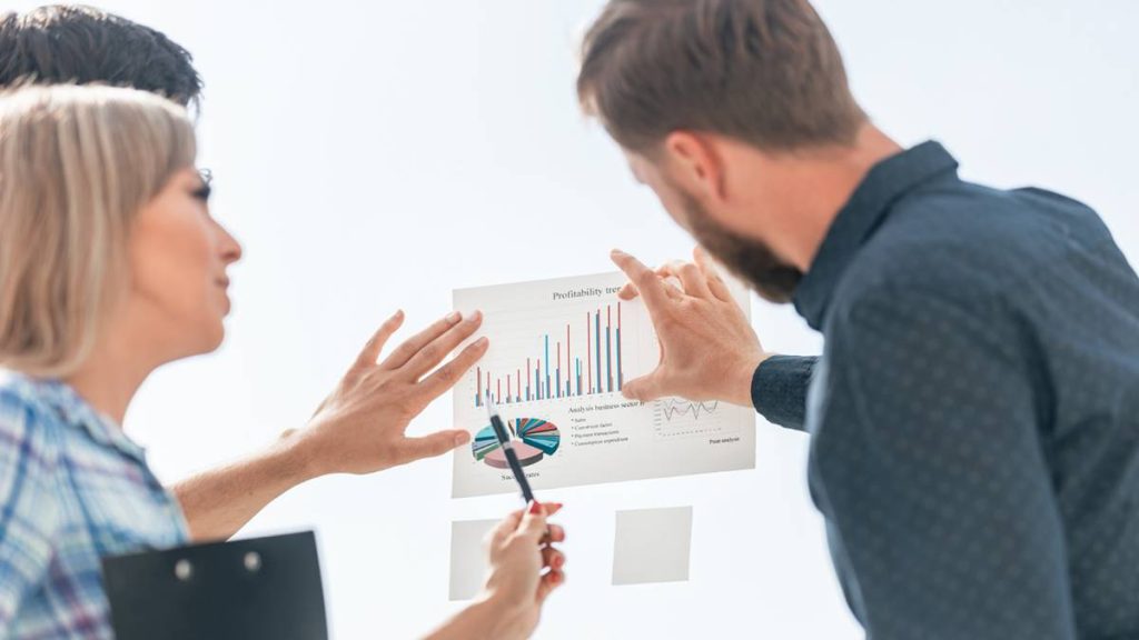 Prediktív analitika: Hogyan segíti az üzleti döntéshozatalt és az IT fejlődését?